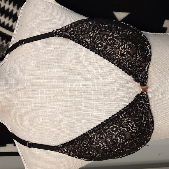 🖤EUC Victoria's Secret Very Sexy Unlined Racerback Plunge, Front Close, 34B - Picture 7 of 9